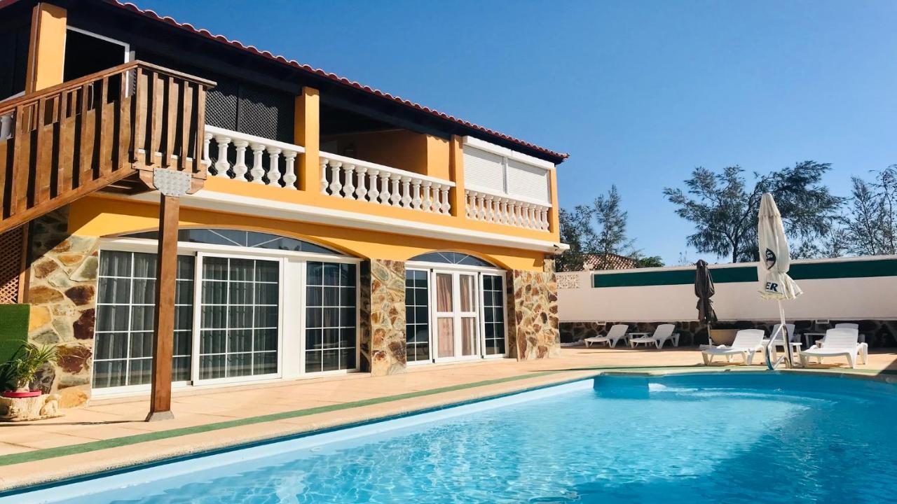 Апартаменти Blue Azure Powered By Solymarcalma Коста-Кальма Екстер'єр фото