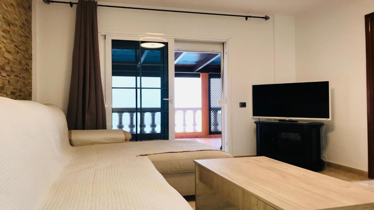 Апартаменти Blue Azure Powered By Solymarcalma Коста-Кальма Екстер'єр фото